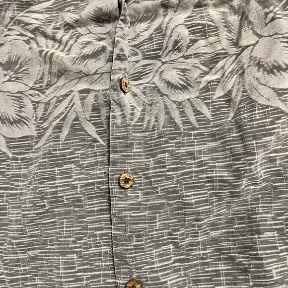 Tommy Bahama Shirt Mens Large Silk Hawaiian Gray Button Short Sleeve - Picture 2 of 6